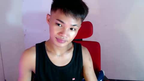 asian_lover05 online show from 05/18/26, 04:13