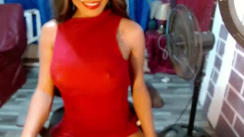 Snapshot of asian_petit19 chatting on 01/11/25, 08:00 Lovely online show from 01/11/25, 08:00