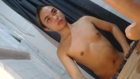 Reyshell online show from 02/23/25, 03:24