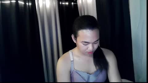 Snapshot of asian_suteishi chatting on 11/15/25, 02:24 stacey online show from 11/15/25, 02:24