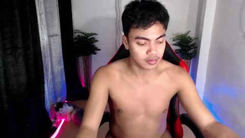 Fev online show from 09/22/25, 04:31