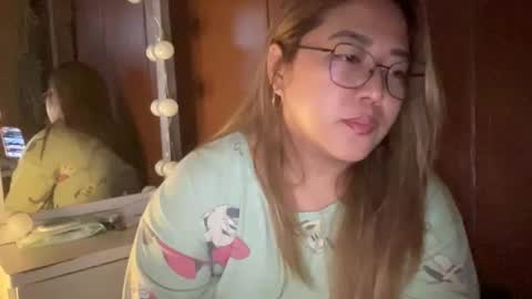Curvy online show from 05/17/26, 03:08