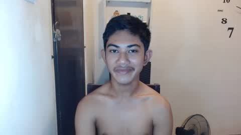 Snapshot of asiancockhero22 chatting on 12/06/24, 12:34 HERO online show from 12/06/24, 12:34