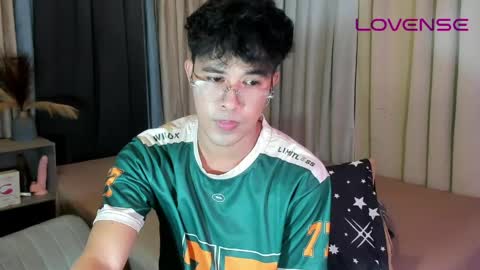 asiancum_peter online show from 06/05/26, 02:51