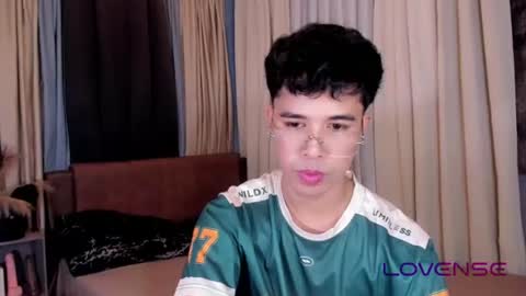 asiancum_peter online show from 07/07/26, 02:58