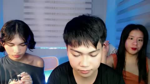   online show from 01/29/25, 08:14