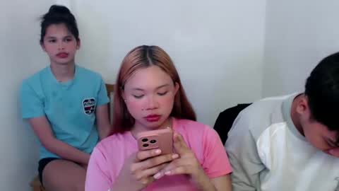  online show from 02/03/25, 11:20