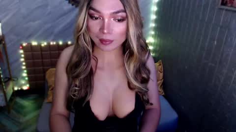 BELLA NOTCH online show from 03/18/26, 04:54