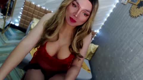 BELLA NOTCH online show from 05/15/26, 07:15
