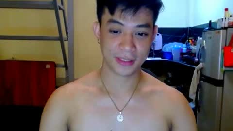 Snapshot of asiandreamboyx chatting on 06/19/26, 06:01 asiandreamboyx online show from 06/19/26, 06:01