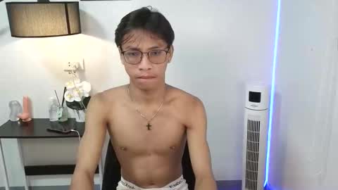 asianfuckertwink online show from 03/27/26, 04:51