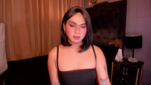 Snapshot of asianhugecockjulia1 chatting on 02/22/26, 01:07 JULIA online show from 02/22/26, 01:07