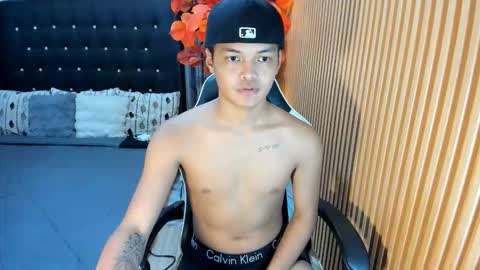 VICTORIA SCOTT online show from 10/06/25, 12:46