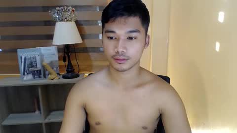 asianhunk_jamesx online show from 12/02/25, 10:38