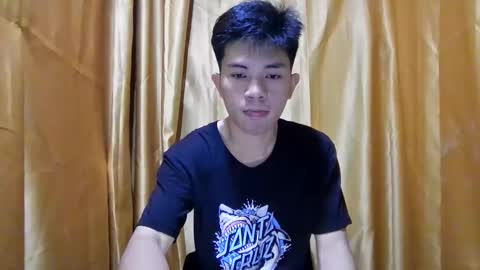 Snapshot of asianjay_hunks chatting on 11/15/25, 10:12 asianjay_hunks online show from 11/15/25, 10:12