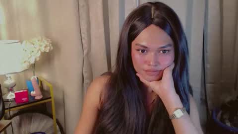 Kianna online show from 12/17/25, 05:19