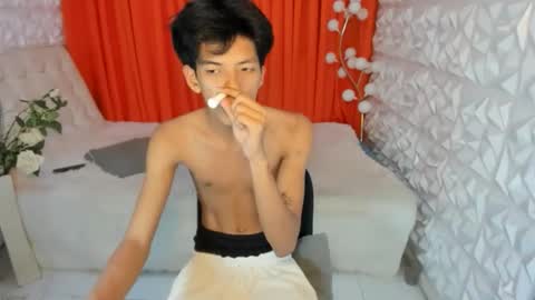 Snapshot of asiankingfucker chatting on 04/24/26, 11:56 asiankingfucker online show from 04/24/26, 11:56