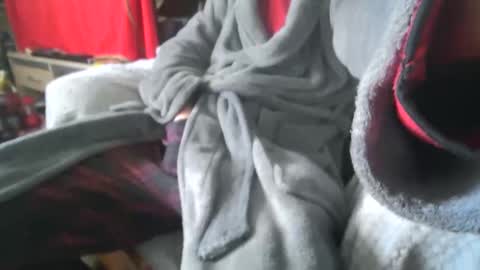 Snapshot of asianlooker chatting on 01/15/25, 11:53 John online show from 01/15/25, 11:53