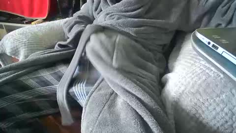 Snapshot of asianlooker chatting on 01/22/25, 11:56 John online show from 01/22/25, 11:56