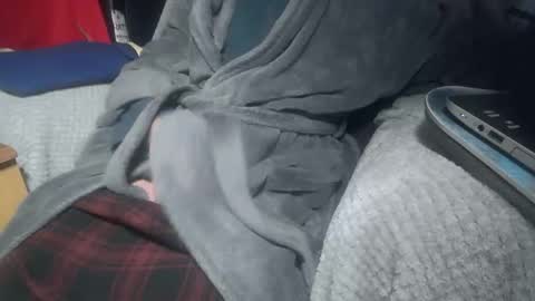 Snapshot of asianlooker chatting on 02/23/25, 09:05 John online show from 02/23/25, 09:05