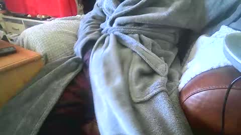 Snapshot of asianlooker chatting on 02/27/25, 03:05 John online show from 02/27/25, 03:05