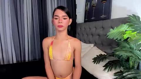 asianpetiteprincess online show from 03/18/26, 06:55