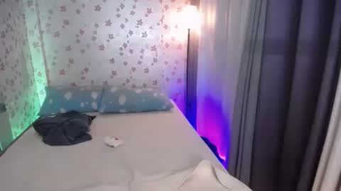 Snapshot of asiansmokeyxx chatting on 10/15/25, 04:40 prince online show from 10/15/25, 04:40