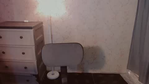 kisses online show from 02/24/26, 05:44