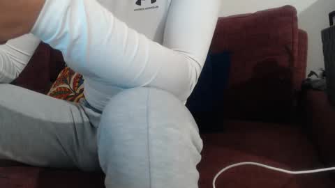 asiantstop99 online show from 01/15/26, 07:06