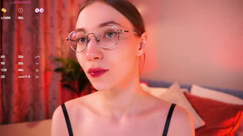 Snapshot of askaudrey chatting on 12/01/24, 07:36 Audrey online show from 12/01/24, 07:36