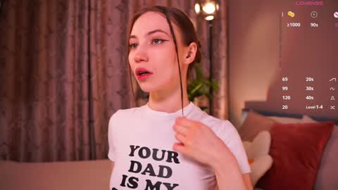 Snapshot of askaudrey chatting on 12/14/24, 01:49 Audrey online show from 12/14/24, 01:49