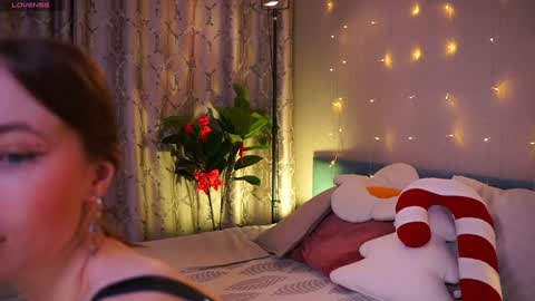 Snapshot of askaudrey chatting on 01/03/25, 01:47 Audrey online show from 01/03/25, 01:47