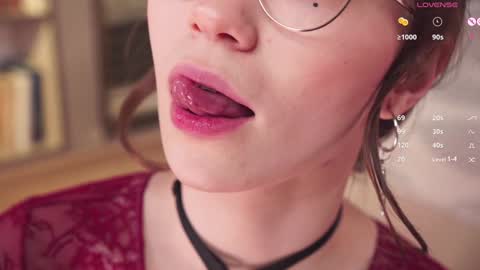 Snapshot of askaudrey chatting on 02/02/25, 05:04 Audrey online show from 02/02/25, 05:04