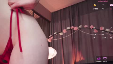 Snapshot of askaudrey chatting on 02/14/25, 06:29 Audrey online show from 02/14/25, 06:29