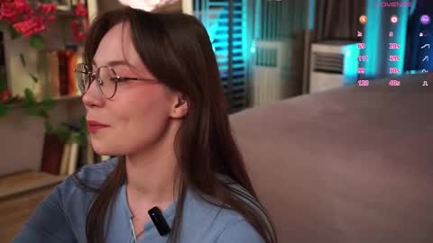 Snapshot of askaudrey chatting on 09/30/25, 02:33 Audrey online show from 09/30/25, 02:33