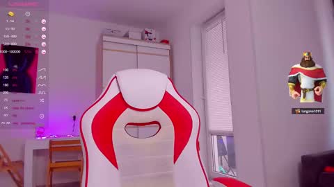 Caroline online show from 01/25/25, 08:42