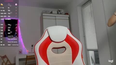 Caroline online show from 03/09/26, 01:15