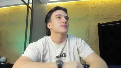 Aslan  online show from 03/11/26, 03:23