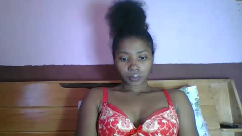 asmiraa online show from 02/17/26, 08:33