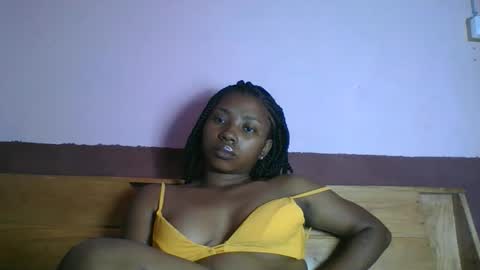 asmiraa online show from 04/15/26, 07:58