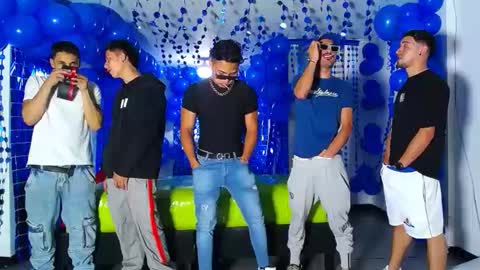 THOMAS AND DAMIAND online show from 12/06/24, 12:23