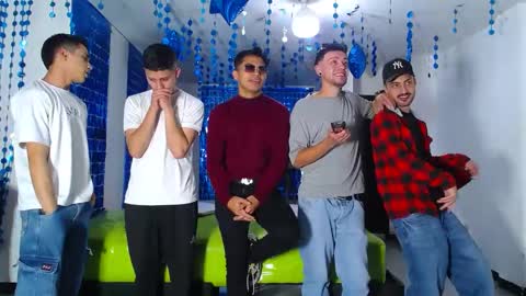 THOMAS AND DAMIAND online show from 02/20/25, 01:14