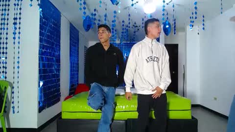 THOMAS AND DAMIAND online show from 03/01/25, 12:07