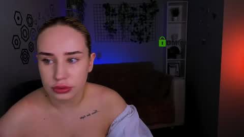 Snapshot of asol_muah chatting on 05/16/26, 07:12 Asol online show from 05/16/26, 07:12