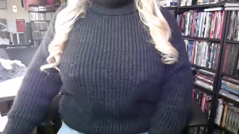 Snapshot of aspen_vale chatting on 10/09/25, 08:29 Aspen Vale online show from 10/09/25, 08:29