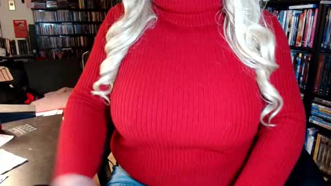 Snapshot of aspen_vale chatting on 11/13/25, 10:52 Aspen Vale online show from 11/13/25, 10:52