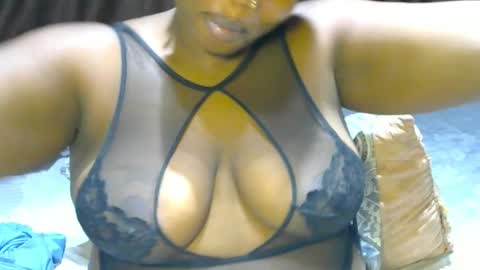 assplaybuttom online show from 11/10/25, 08:41