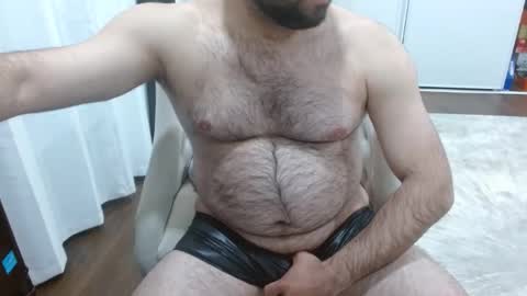 latex online show from 01/16/25, 03:45