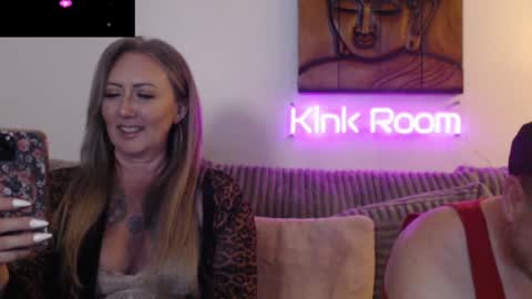 ASSleigh Abbott online show from 02/05/25, 04:27