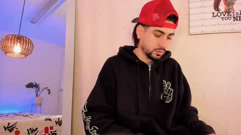 Snapshot of assmoddeus chatting on 12/02/24, 12:40 Asmodeus online show from 12/02/24, 12:40